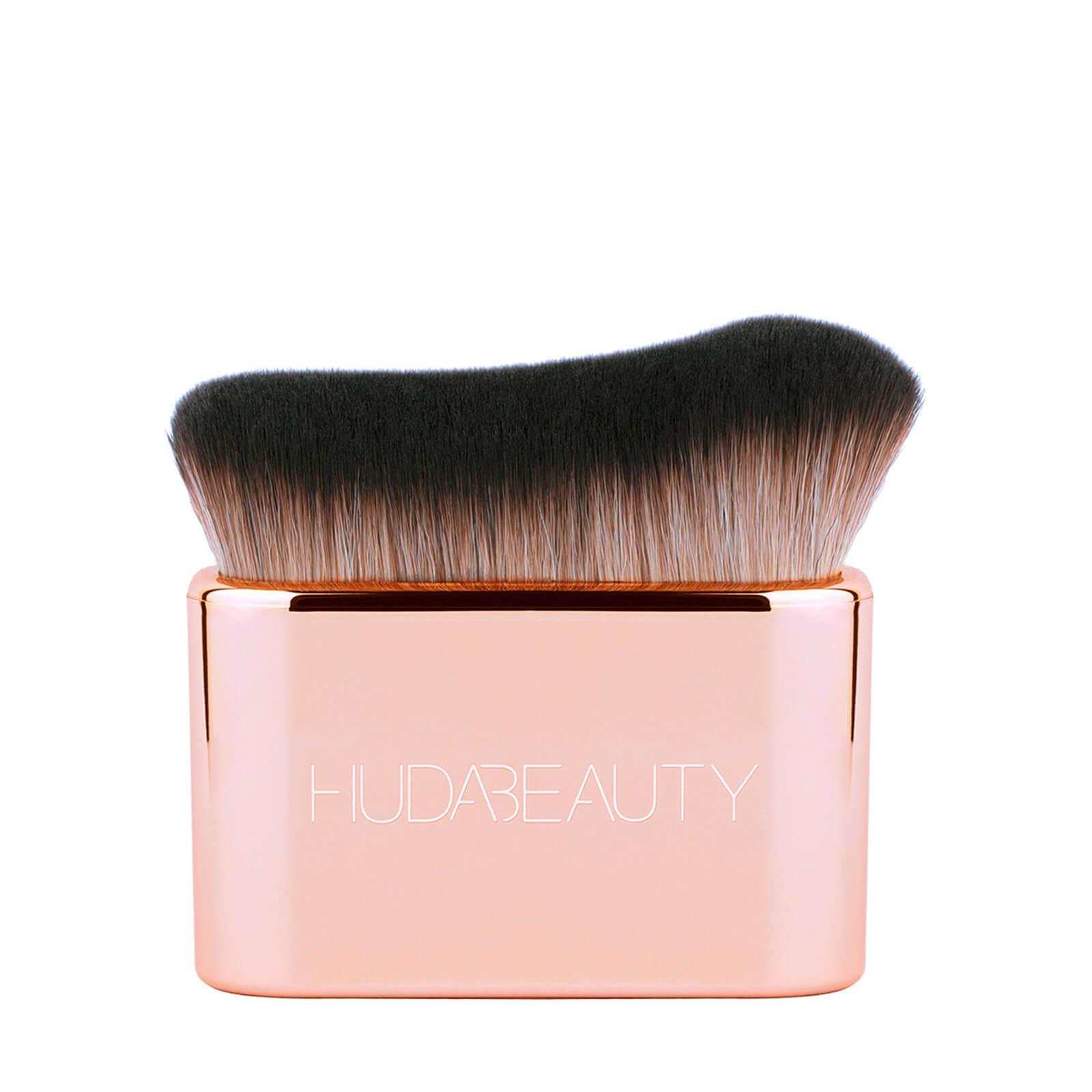 Huda Beauty N.Y.M.P.H Body Blur & Glow Brush