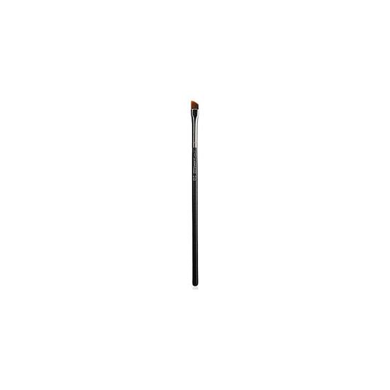 MAC 263 Small Angle Brush