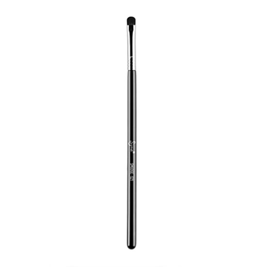 Sigma Beauty E21 Smudge Brush