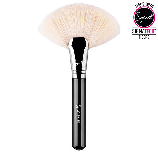 Sigma Beauty F90 Fan Brush