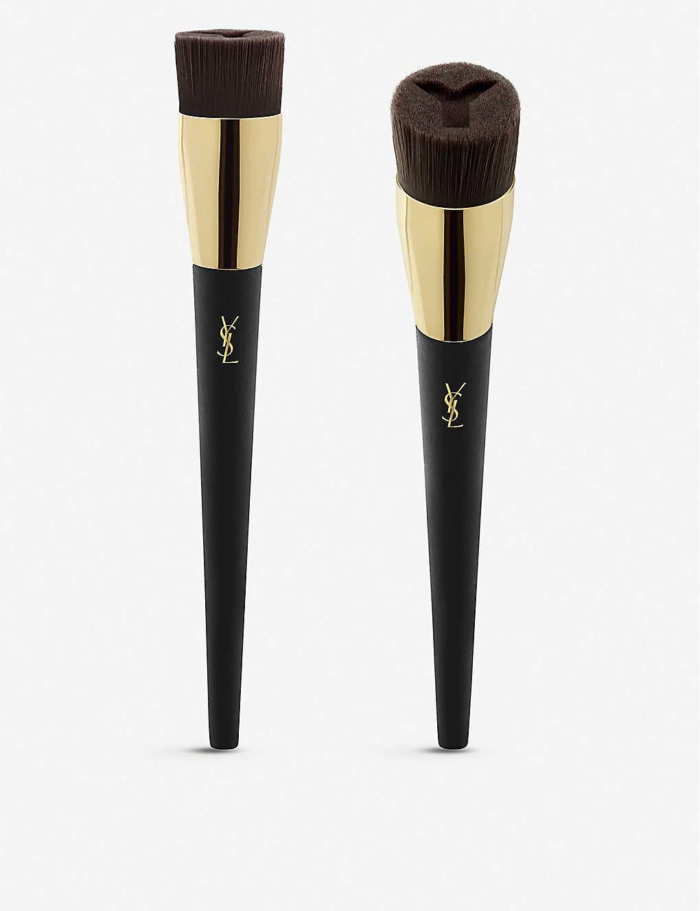 Yves Saint Laurent Touche Eclat Foundation Y-Brush No.3