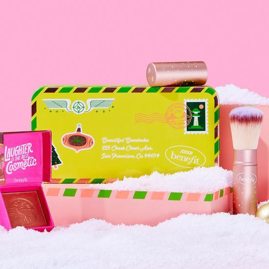 Benefit Blush 'n Brush Shipping Gift Set Mini blush & full-size brush set