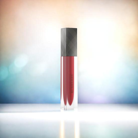BURBERRY Liquid Lip Velvet Regiment Red 37