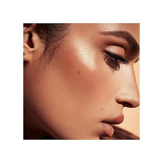 Fenty Beauty Diamond Bomb All-Over Diamond Veil Cognac Candy