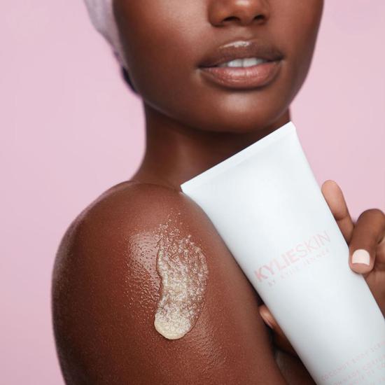 Kylie Skin Coconut Body Scrub 237ml