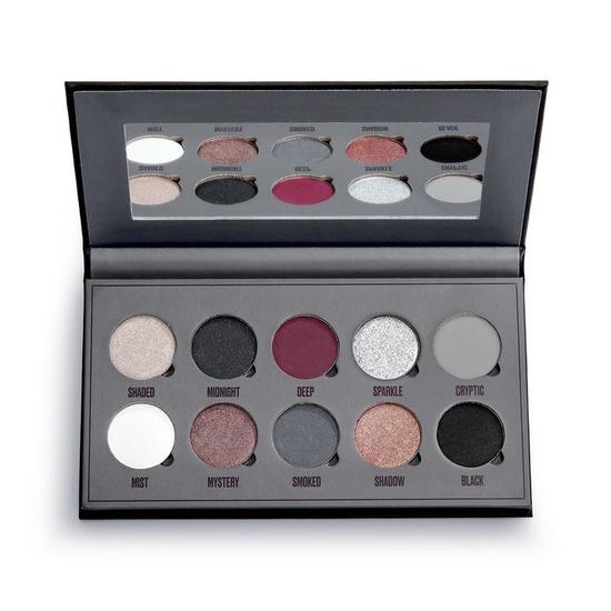 Makeup Obsession Black Is The New Black Eyeshadow Palette