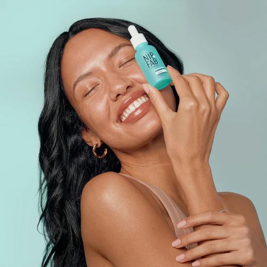 NIP+FAB Hyaluronic Fix Extreme4 Concentrate 2%