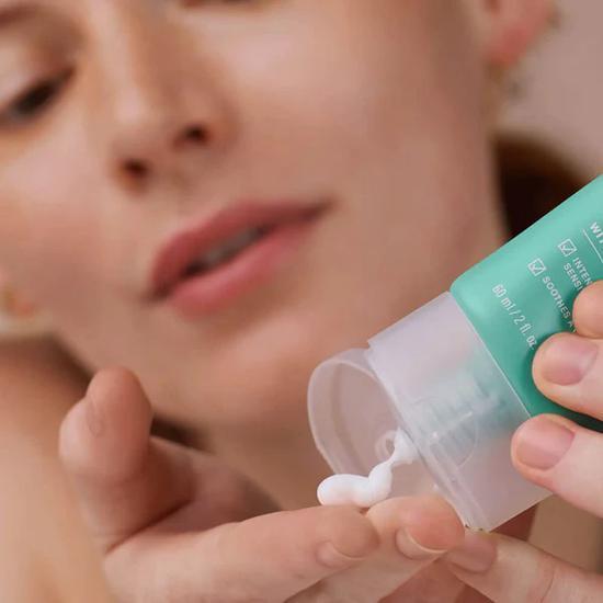 Paula's Choice Calm Rescue & Repair Weightless Moisturizer