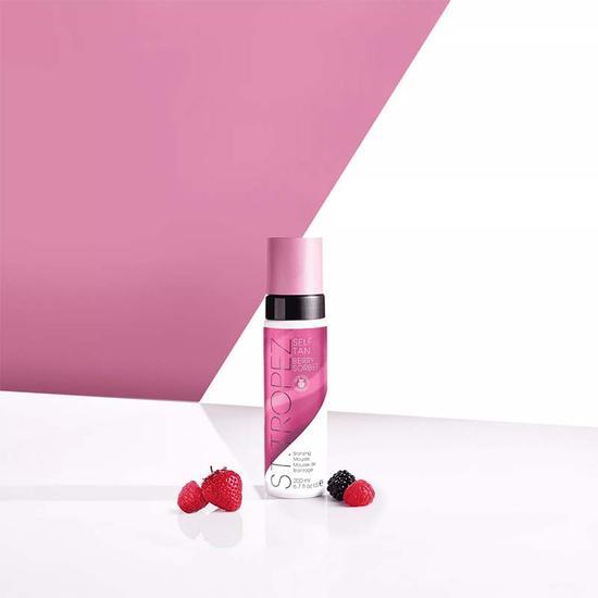 St Tropez Self Tan Berry Sorbet Mousse 7 oz