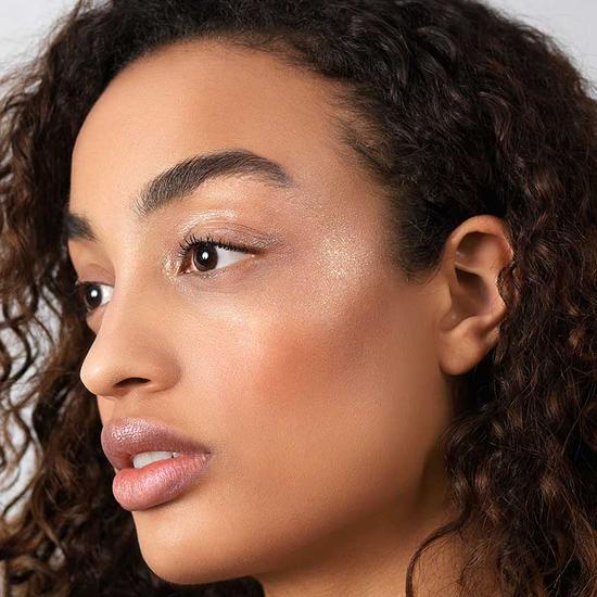 Stila Glitter & Glow Highlighter Queen