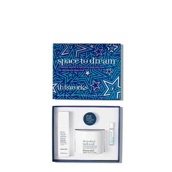 This Works Space To Dream Gift Set