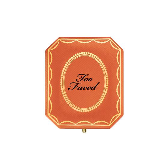 Too Faced Diamond Light Bronzer